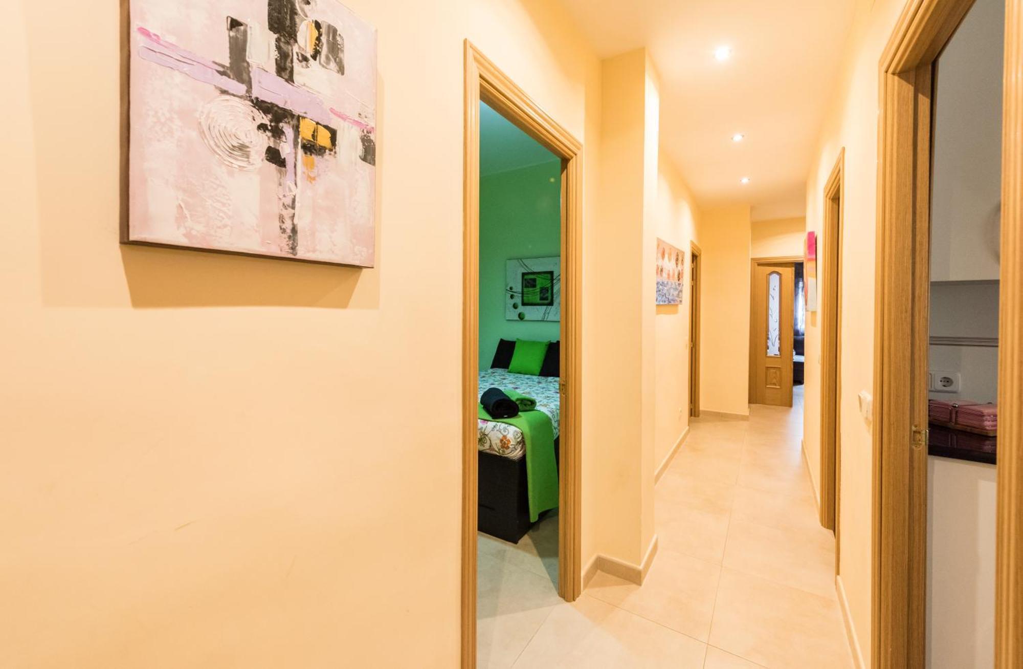 Apartamentos Madrid Xxxiii - Alojamiento De Temporada 部屋 写真